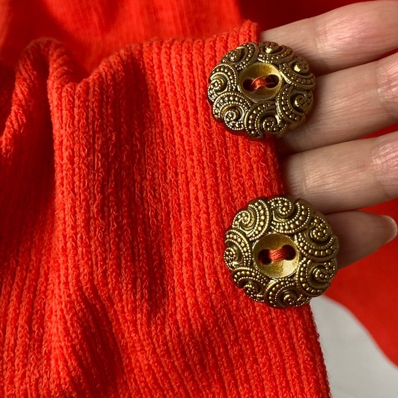 Zara V Neck Long Sleeves Orange Sweater Medium - Picture 3 of 4